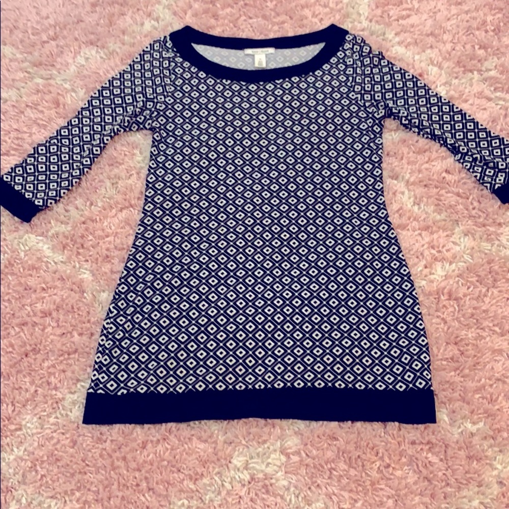 White and black , house market  Tunic dress